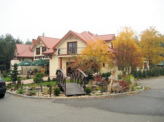 Zajazd Borowik Ostroleka (Ostroleka) Exterior photo